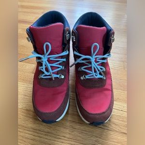 Toms shoes / booties